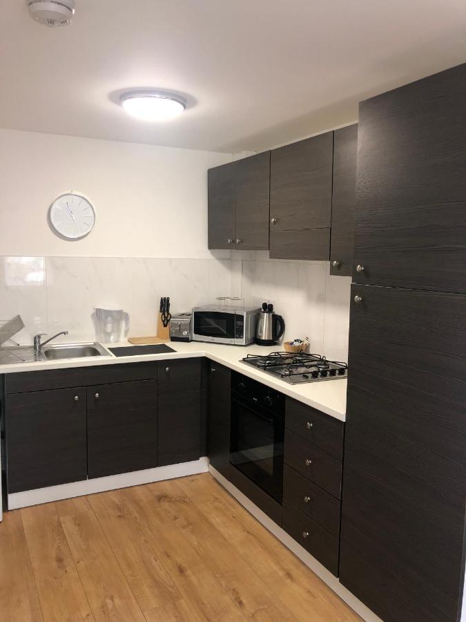 2 Bedroom Large First Floor Apartment With Free Parking Лафборо Экстерьер фото